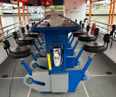 Yacht 28 bar seats